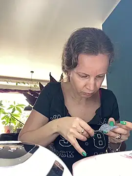 AnnikaRose 即時 XXX 聊天