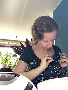 Chatroom XXX en direct de AnnikaRose