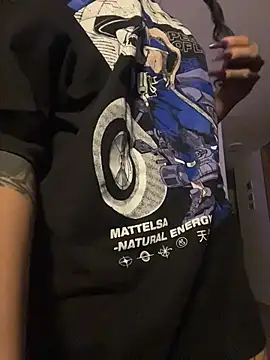 RosseMelody élő XXX-chatje