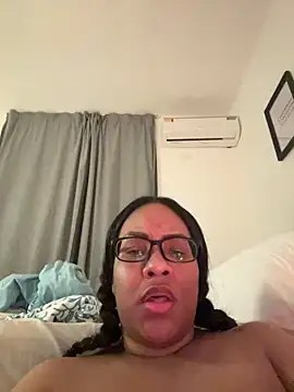 Chaniita: онлайн-секс-чат