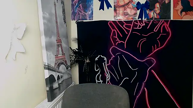 StellaCRL's Live XXX Chat