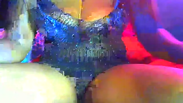 Show de Queenofthenightx na webcam