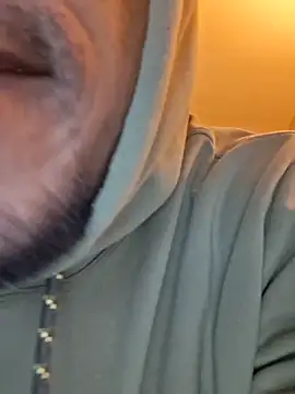 bigboytoy912's Live XXX Chat