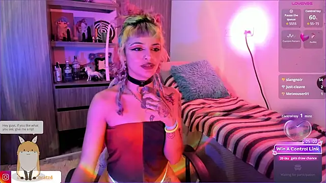 Chat XXX ao vivo de Lila_bratzz