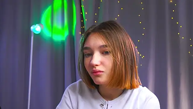 Leyla_crsh's Live XXX Chat