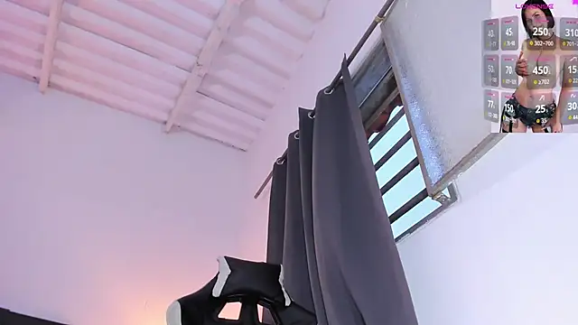 RubyStrome's Live XXX Chat