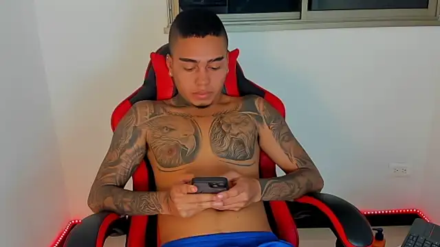 Mnell28 Live XXX-chat