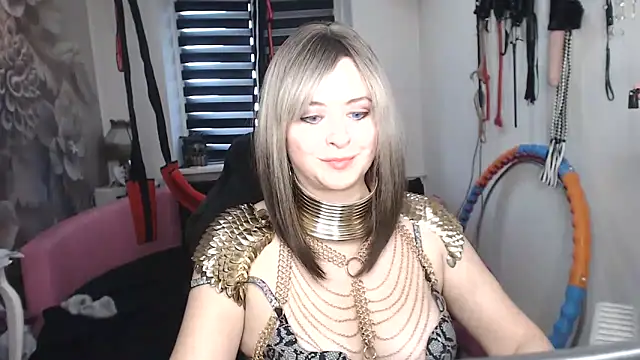 دردشة MISSwithDOLLS الجنسية المباشرة