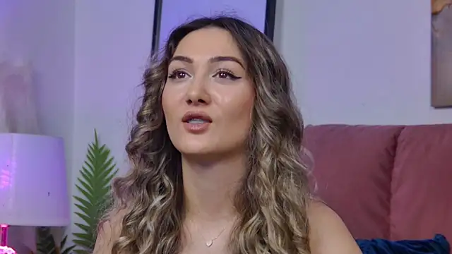 NicolLopeze's Live XXX Chat