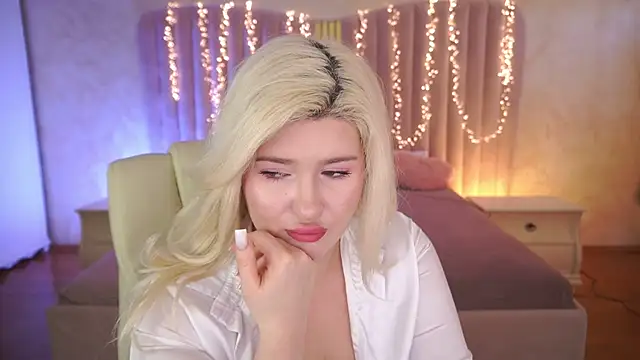 CocoSecretss' Live XXX Chat