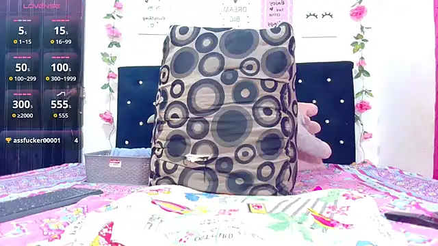 CiaraEbony's Live XXX Chat