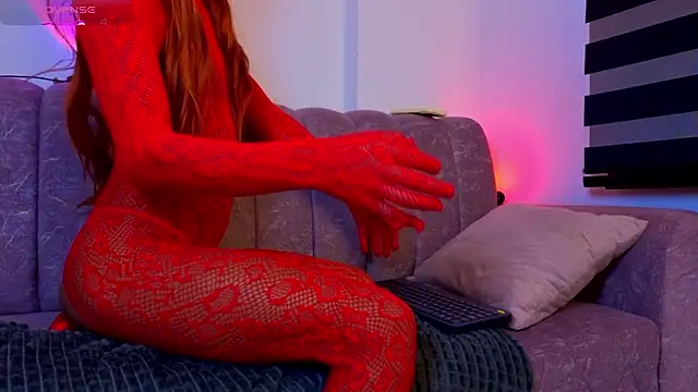 _scarletmoore's Webcam Show