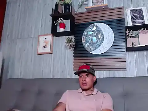 kenshop's Live XXX Chat