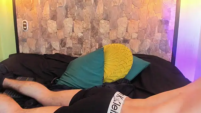 PatrickSenova 现场XXX聊天