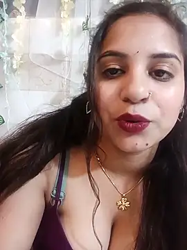 lovely-girl99 – Kamerová šou