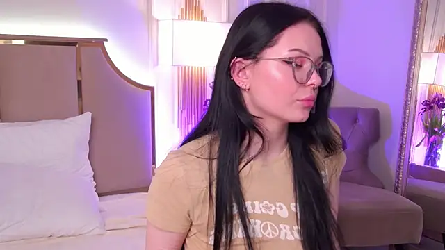 CindyMil 现场XXX聊天