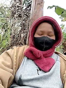 Tini-mimi 在線直播表演