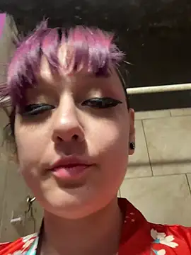 Chat +18 de wolfie_wuf ao vivo