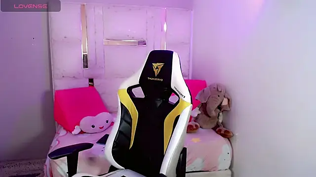 Sophiaa_doll_ 即時 XXX 聊天