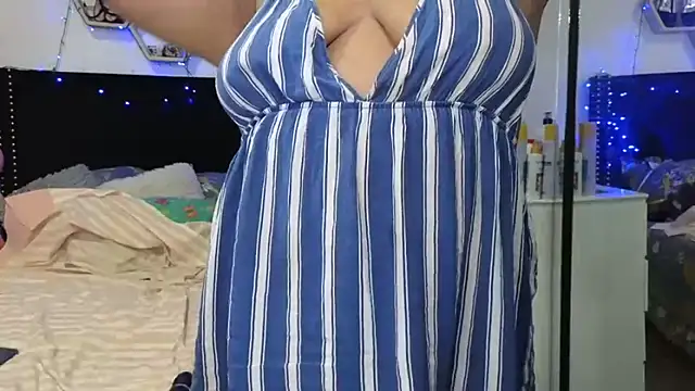 charlotte_077's Live XXX Chat