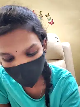 ramyasri-'s Live XXX Chat