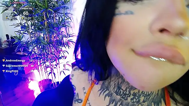 CreamyInkky_ Chat XXX live