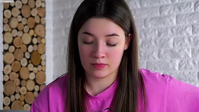 Chat XXX en directo de LowOncoming