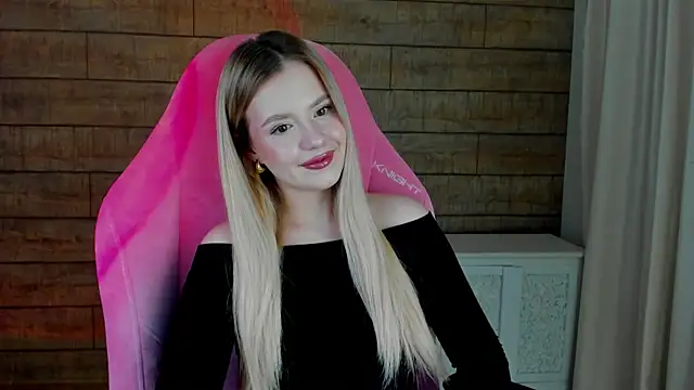 Chat XXX en directo de MilanaBalmain