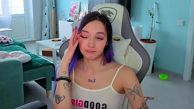 Chatroom XXX en direct de Im_suka