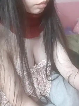 Chat XXX ao vivo de Bella-699