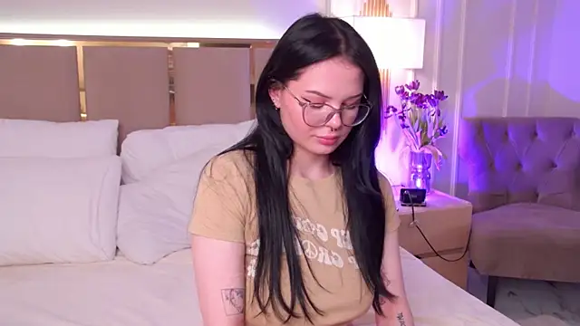 Chatroom XXX en direct de CindyMil