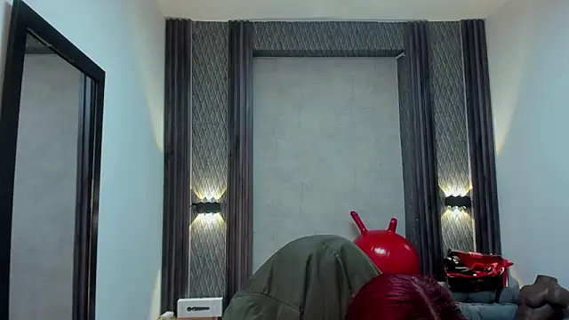 selene_red_ élő XXX-chatje