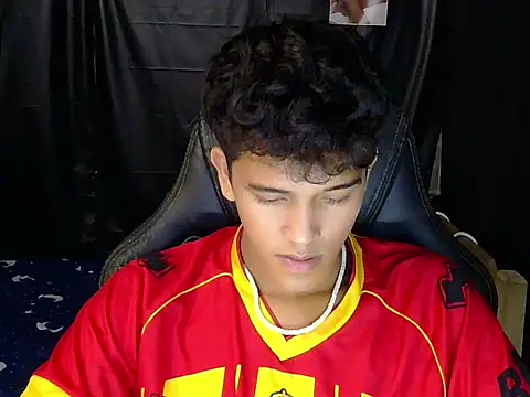 hugekenbigcock Pertunjukan Webcam