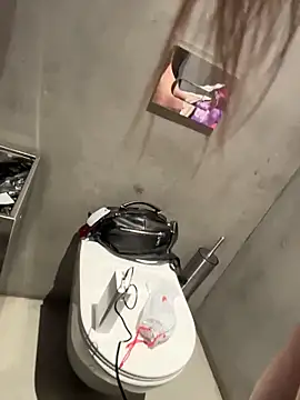 KishaMur: онлайн-секс-чат