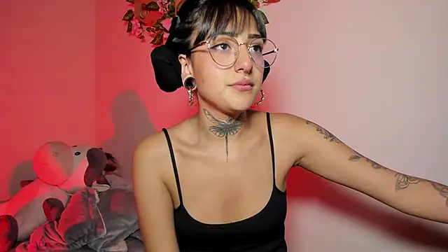 miku_st Chat XXX in diretta