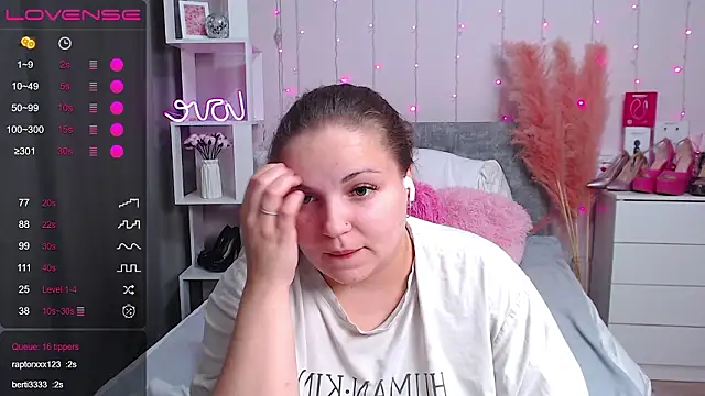 Chatroom XXX en direct de Crazyy_girl_