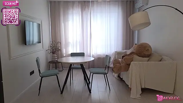 delorathecookiee's Live XXX Chat