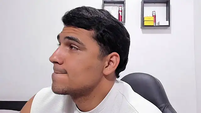 noah_belamiのライブXXXチャット