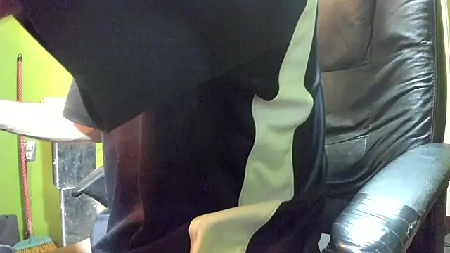 BigCumShoot – Live XXX-chat