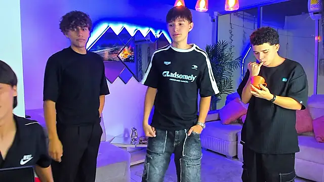 Houseofwarrios লাইভ XXX চ্যাট