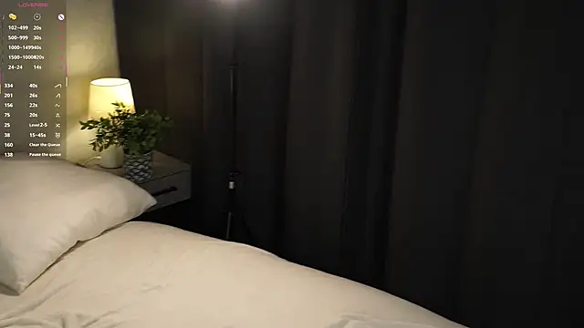 Chat +18 de LettySlovacek ao vivo