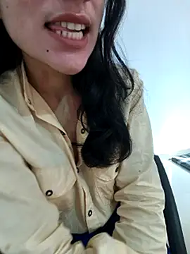 Show de tanzum_khan3202 na webcam