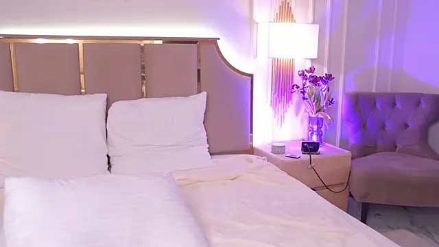 Chat +18 de CindyMil ao vivo