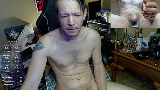 MasterForgedRayy webkamerás műsora