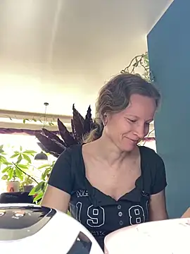 Czat XXX na żywo – AnnikaRose