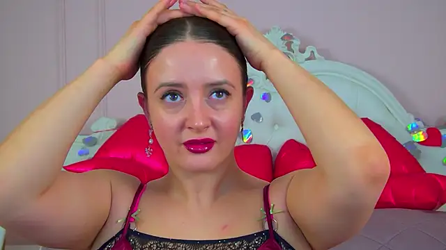 ElinaBelluccin Live XXX chat