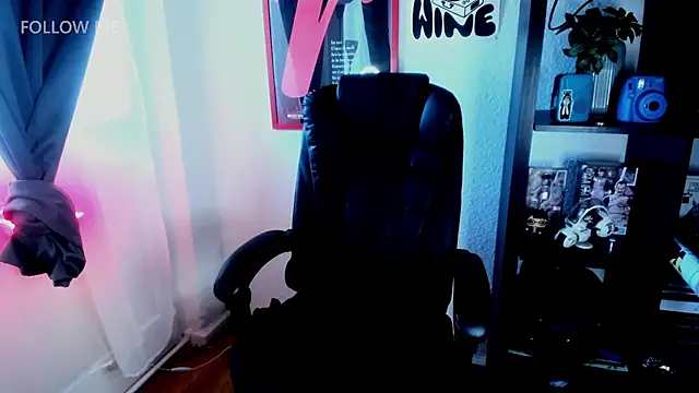 Онлайн чат XXX mistressannskywalker