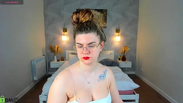 zoe_j0yのライブXXXチャット