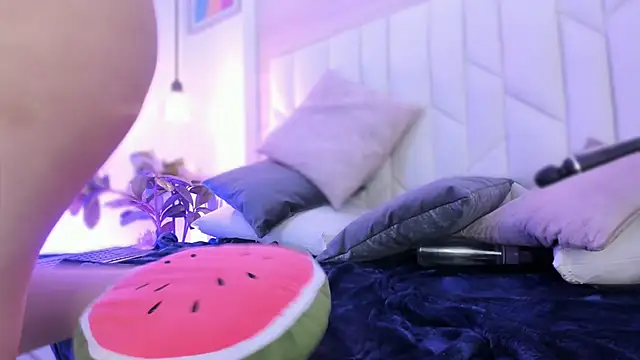 Онлайн чат XXX io_chie_