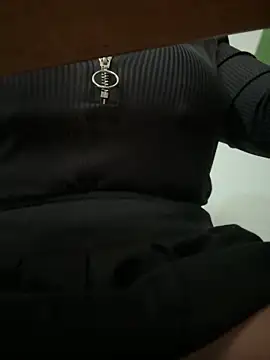 CrazyTori: онлайн-секс-чат